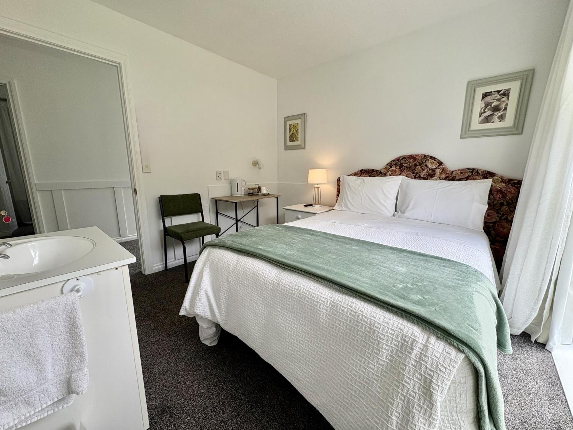 64 Mandalea B&B Ohoka Kültér fotó